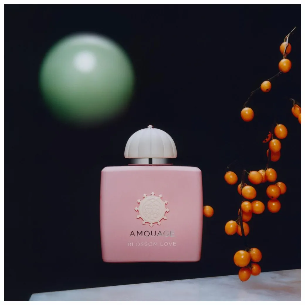 Amouage Blossom Love Eau de Parfum Spray