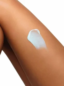 Clarins Energising Emulsion for Tired Legs