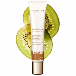 Clarins Skin Illusion Tinted Moisturiser SPF25