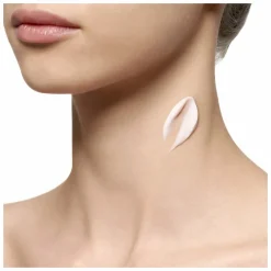 Clarins Super Restorative Decollete and Neck Concentrate