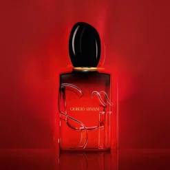 Giorgio Armani Si Passione Eau de Parfum Intense Refillable Spray