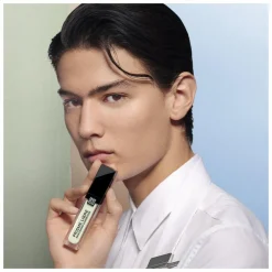 GIVENCHY Prisme Libre Skin-Caring Corrector