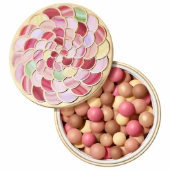 GUERLAIN Meteorites Light-Revealing Pearls of Powder