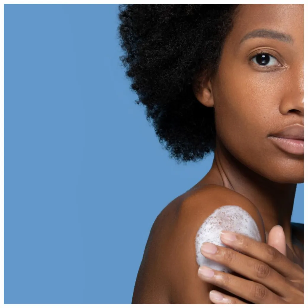 La Roche-Posay Lipikar Cleansing Oil AP+ for Dry, Itchy Skin