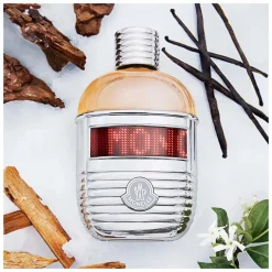 Moncler Pour Femme Eau de Parfum Spray 100ml Gift Set