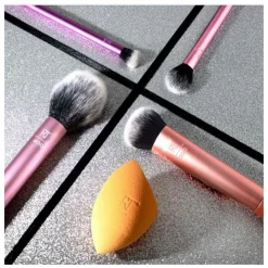 Real Techniques Everyday Essentials Gift Set