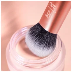 Real Techniques Expert Face Brush