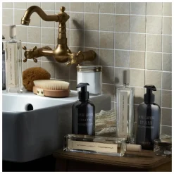 Serge Lutens L'Eau Serge Lutens Hand and Body Cleansing Gel